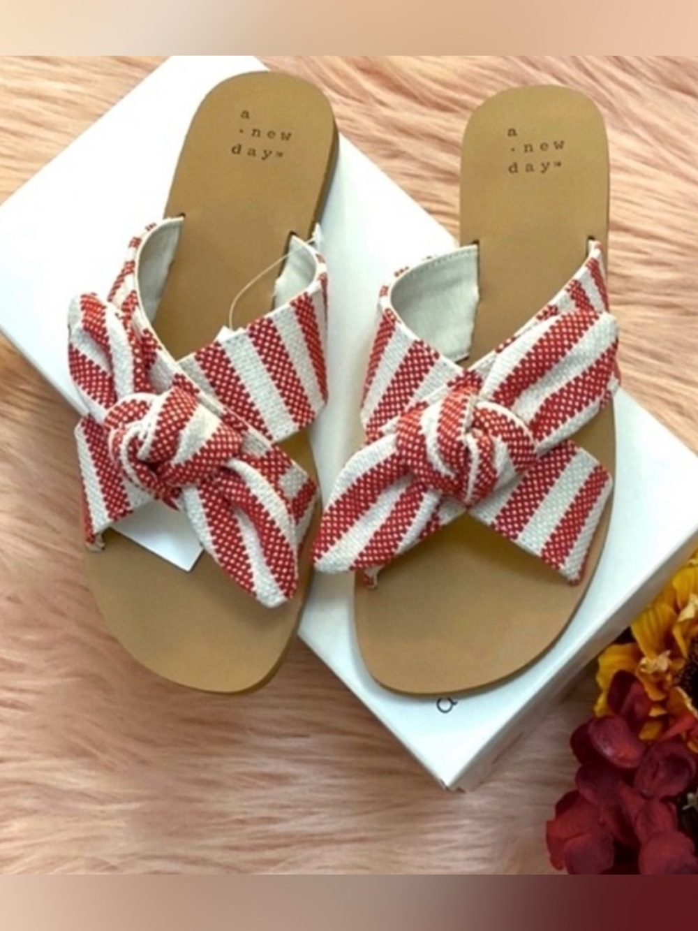 Bow Flat Sandal Slides Red & White Sz 5.5 NEW!